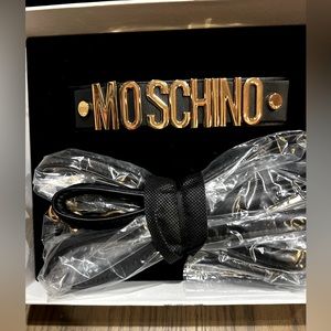 H&Moschino Dog Collar and Lead
